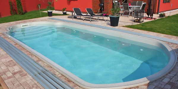 pool-lago-slider1.jpg